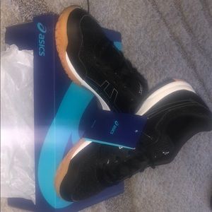 ASICS Men’s Volleyball